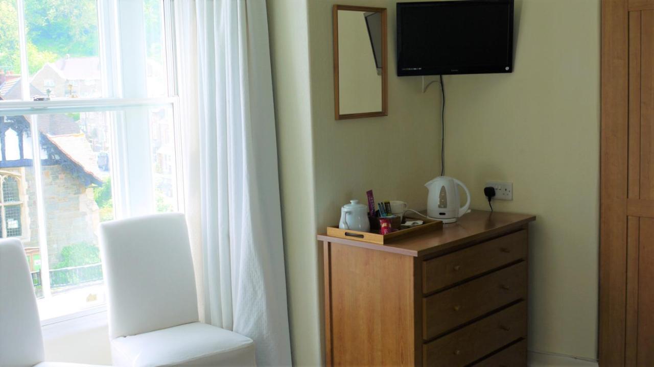 Gable Lodge Guest House Lynton Bagian luar foto