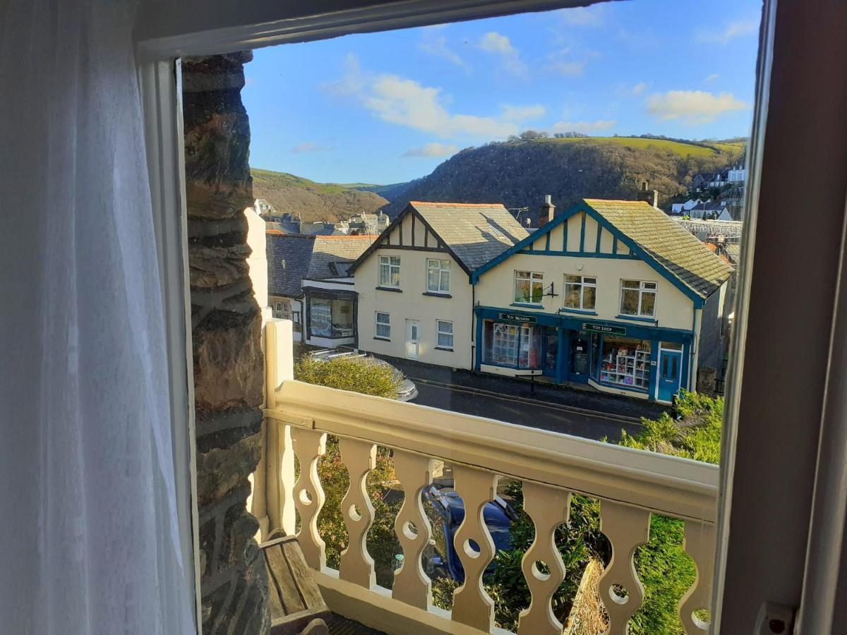 Gable Lodge Guest House Lynton Bagian luar foto