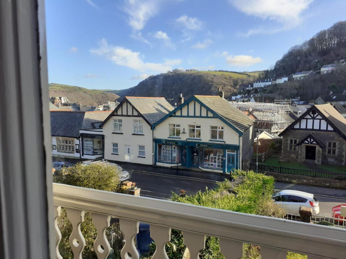 Gable Lodge Guest House Lynton Bagian luar foto