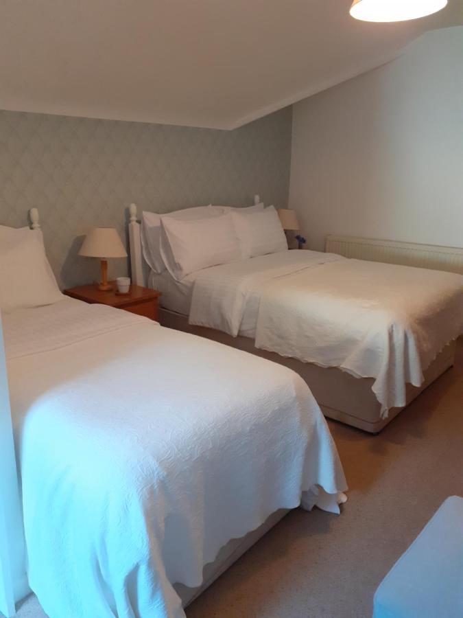 Gable Lodge Guest House Lynton Bagian luar foto